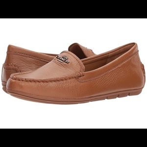 Coach Mary lock up leather loafers W6